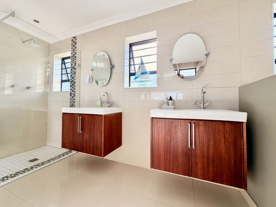 3 Bedroom Property for Sale in Onrus Western Cape